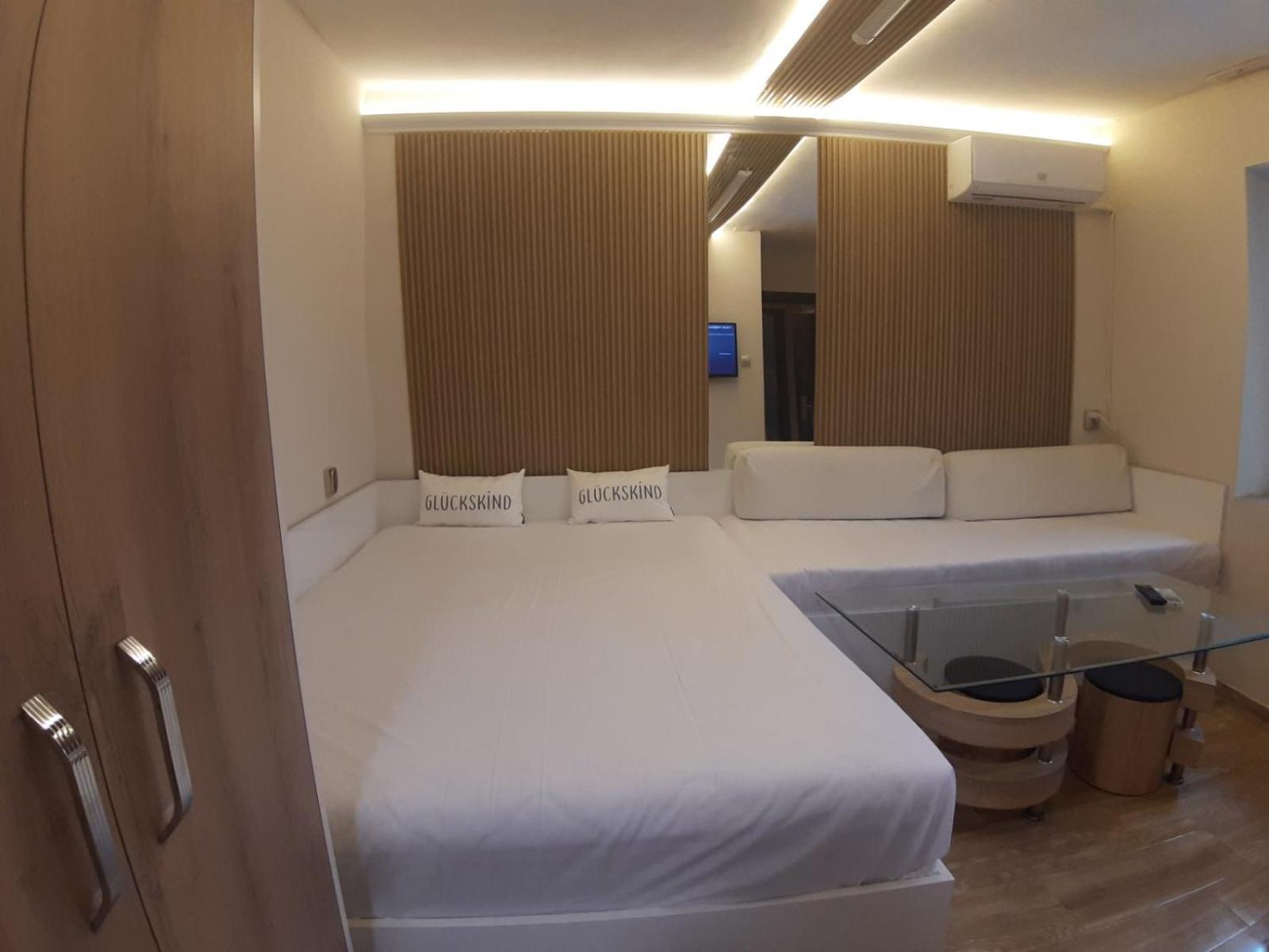 Apartment Tina Warna Exterior foto